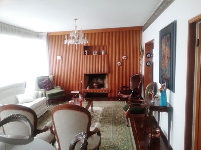 Casa de 4 alcobas en venta en Nuevo Country, Bogotá, 226 m² · foto 4 de 20