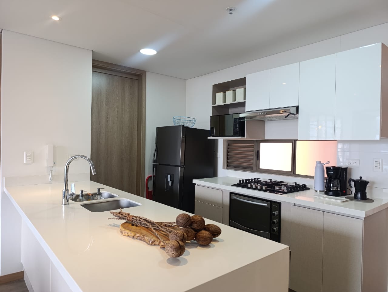 Apartamento en arriendo en El Poblado, Medellín · foto 6 de 18