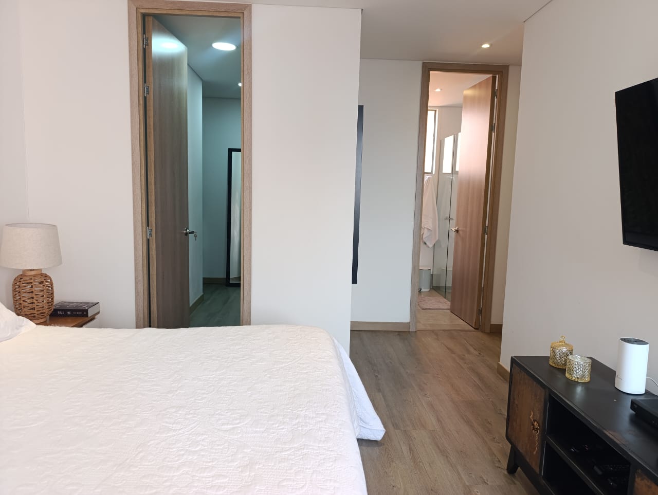 Apartamento en arriendo en El Poblado, Medellín · foto 15 de 18