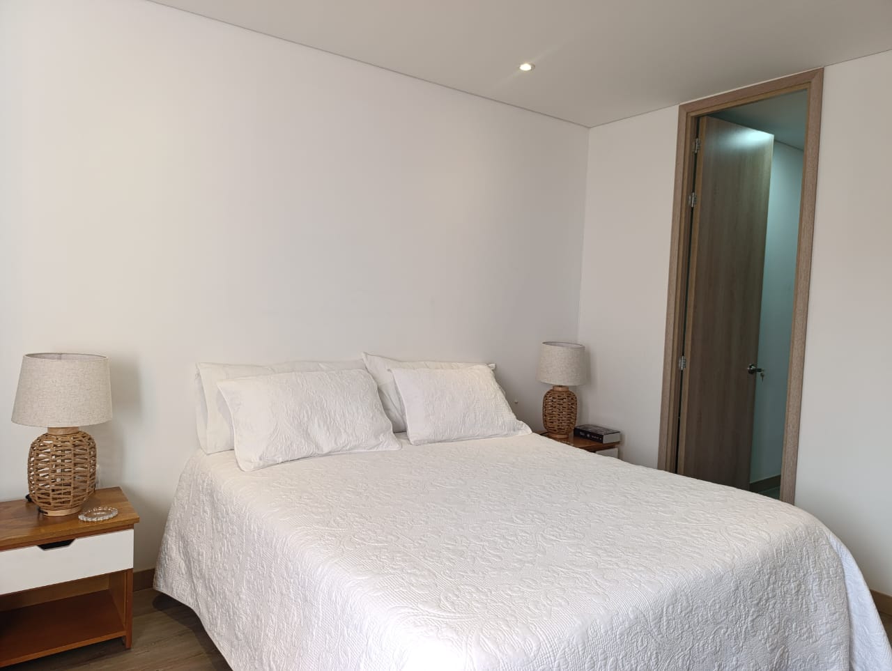Apartamento en arriendo en El Poblado, Medellín · foto 14 de 18