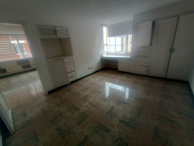 Apartaestudio en venta en La Castellana, Bogotá, 48 m² · foto 4 de 9