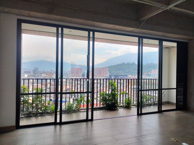 Apartamento de 1 alcoba en arriendo en El Poblado, Medellín, 47 m² · foto 2 de 12