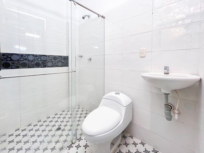Apartamento de 2 alcobas en venta en Aldea Baja, Girón, 66 m² · foto 12 de 12