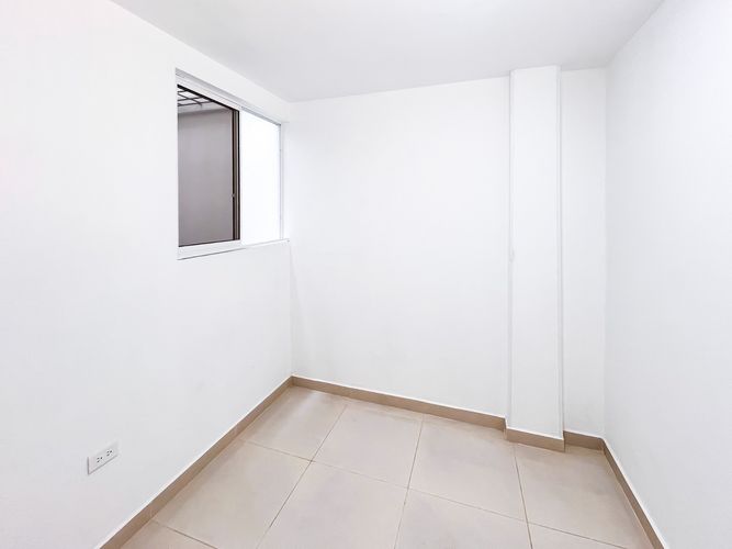 Apartamento de 3 alcobas en venta en Aldea Baja, Girón, 66 m² · foto 4 de 10