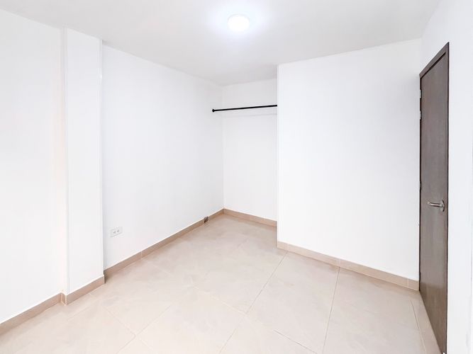 Apartamento de 3 alcobas en venta en Aldea Baja, Girón, 66 m² · foto 7 de 10