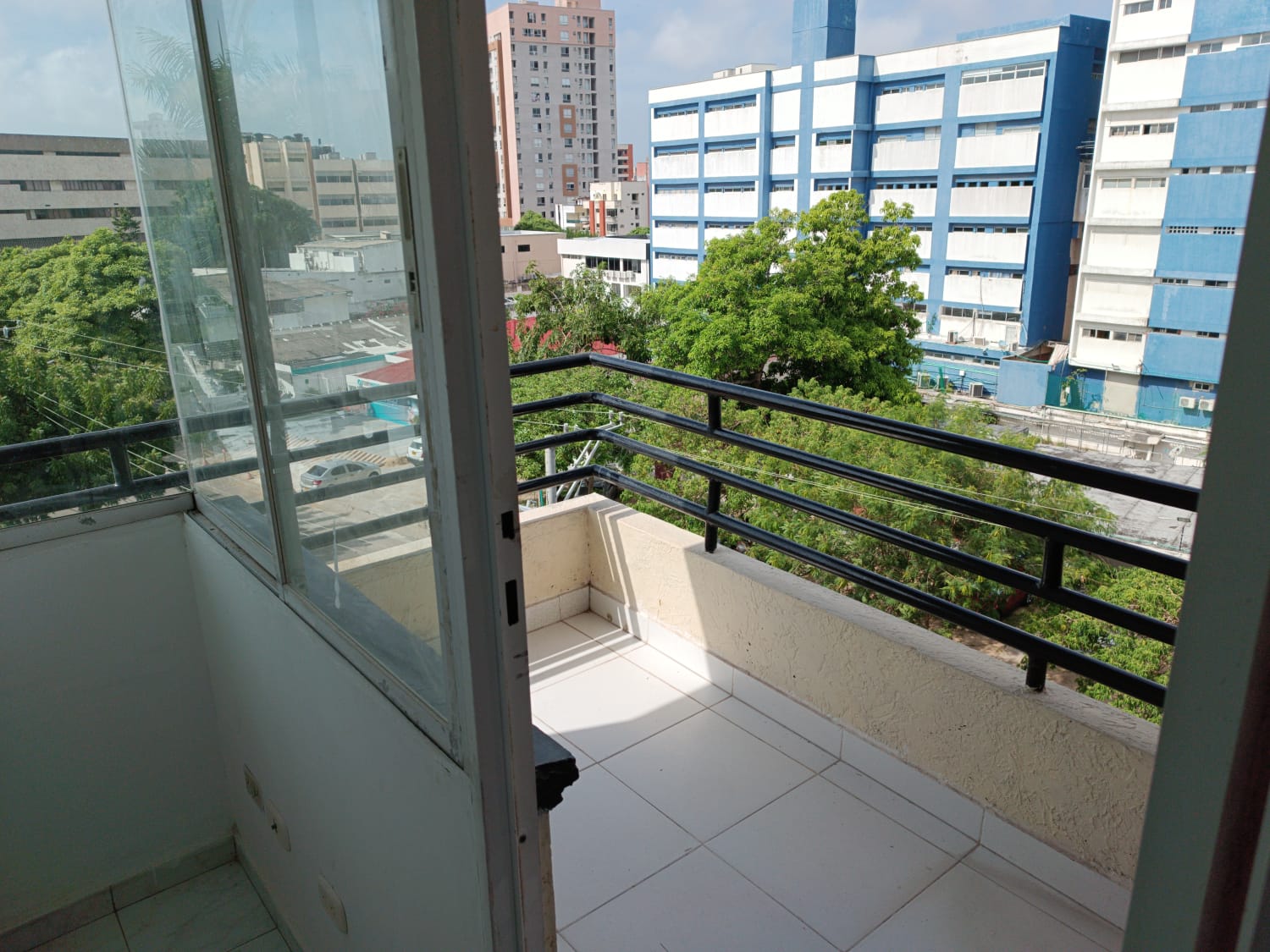 Apartamento en venta en Ciudad Jardin, Barranquilla · foto 3 de 15