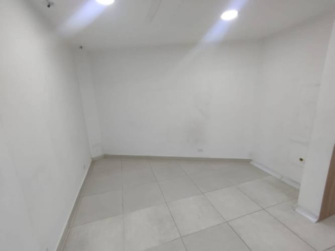 Local en arriendo en El Porvenir, Rionegro, 88 m² · foto 3 de 10