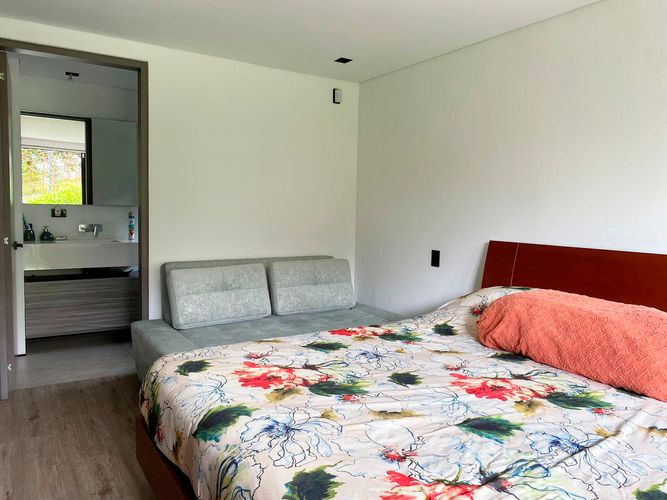 Casa de 4 alcobas en venta en Las Palmas, Envigado, 520 m² · foto 11 de 18