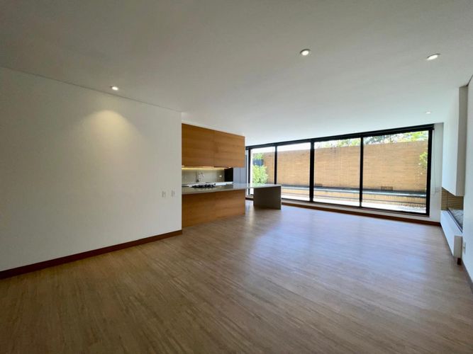 Apartamento en venta en Santa Barbara Oriental, Bogotá · foto 5 de 24