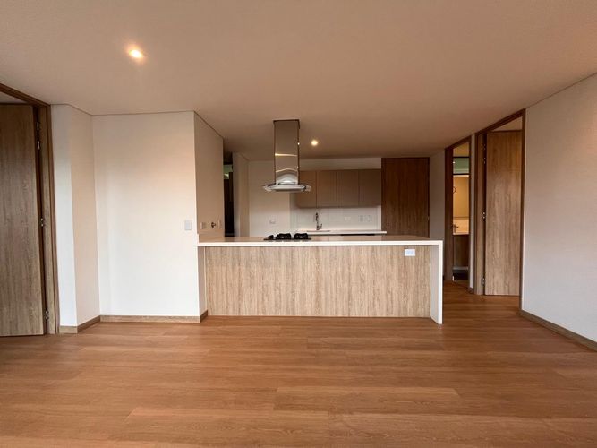 Apartamento de 2 alcobas en venta en El Retiro, 85 m² · foto 3 de 18