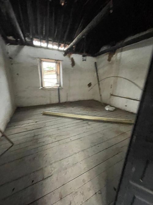 Casa de 10 alcobas en venta en Centro, Girón, 1260 m² · foto 8 de 18
