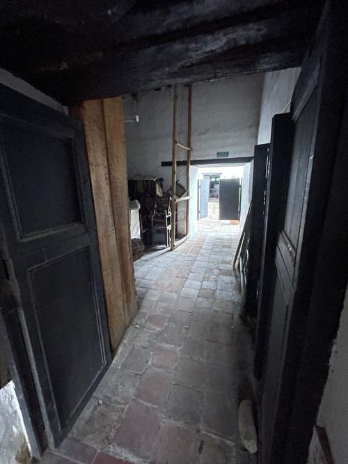 Casa de 10 alcobas en venta en Centro, Girón, 1260 m² · foto 10 de 18