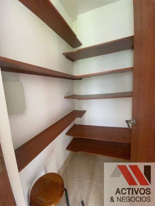 Apartamento de 3 alcobas en arriendo en Alejandría, Medellín, 143 m² · foto 8 de 12
