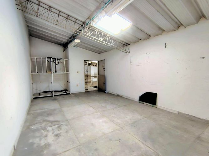 Local en venta en Chuchurubi, Montería · foto 7 de 24