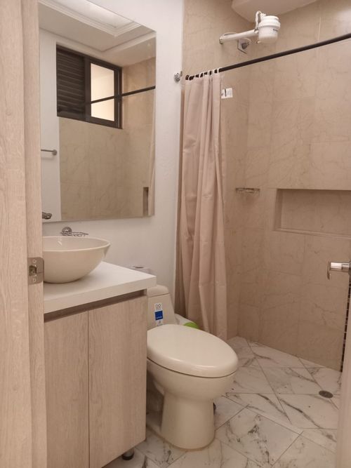 Casa de 12 alcobas en venta en Santa Lucia, Chía, 290 m² · foto 14 de 18