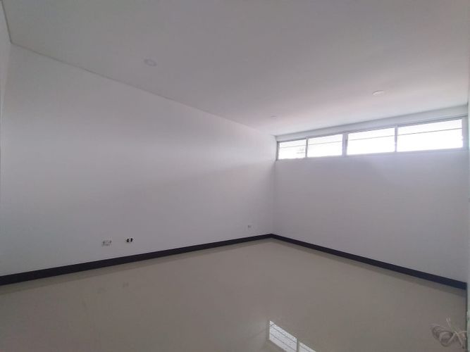 Apartamento de 1 alcoba en venta en La Flora, Cali, 90 m² · foto 9 de 16