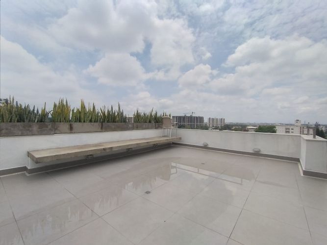 Apartamento de 1 alcoba en venta en La Flora, Cali, 90 m² · foto 15 de 16