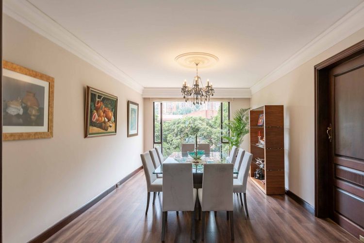 Apartamento de 3 alcobas en arriendo en Santa Barbara Alta, Bogotá, 305 m² · foto 9 de 20