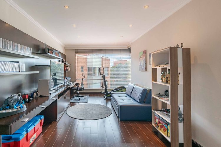 Apartamento de 3 alcobas en arriendo en Santa Barbara Alta, Bogotá, 305 m² · foto 16 de 20
