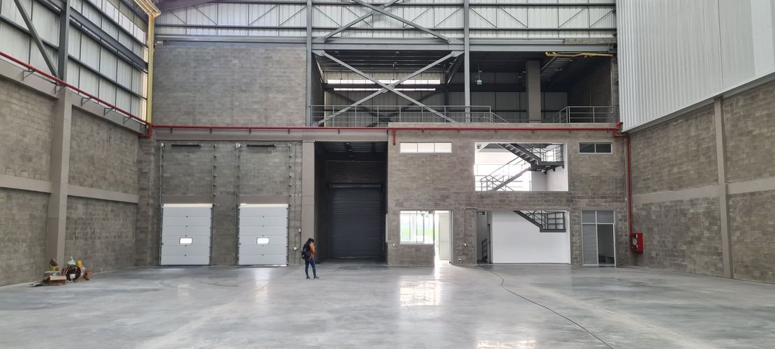 Bodega en arriendo en Palmaseca, Yumbo, 1870 m² · foto 3 de 24