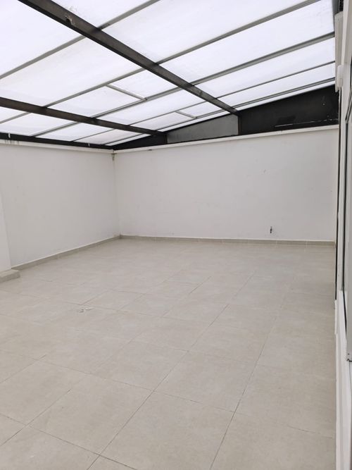 Apartamento en venta en Navarra, Bogotá · foto 3 de 14