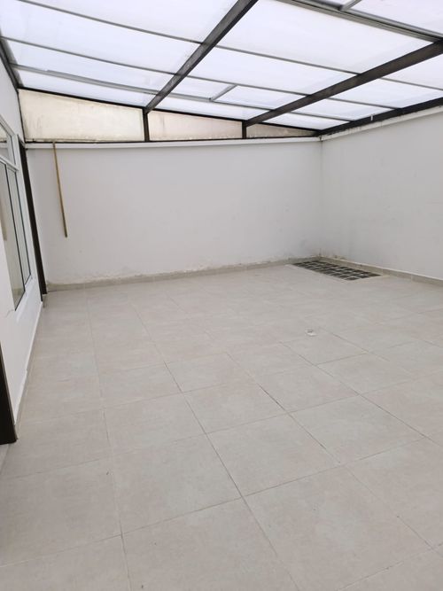 Apartamento en venta en Navarra, Bogotá · foto 4 de 14