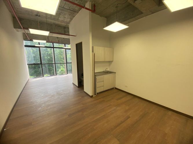 Oficina en arriendo en El Poblado, Medellín, 76 m² · foto 9 de 15