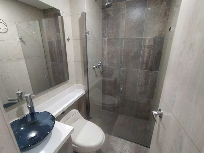 Apartamento de 3 alcobas en arriendo en Laureles, Medellín, 100 m² · foto 15 de 21