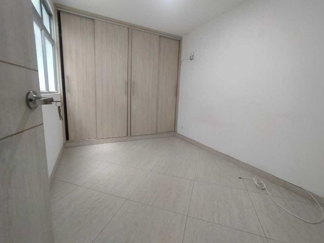 Apartamento de 3 alcobas en arriendo en Laureles, Medellín, 100 m² · foto 17 de 21