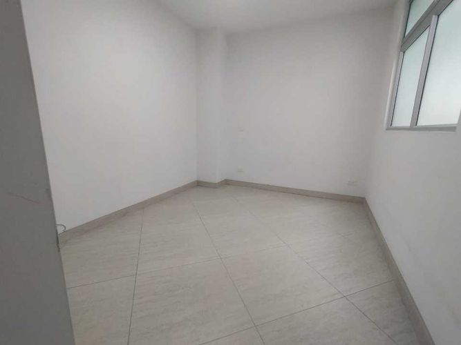 Apartamento de 3 alcobas en arriendo en Laureles, Medellín, 100 m² · foto 20 de 21
