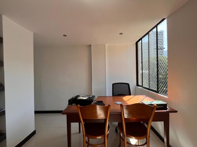 Apartamento de 2 alcobas en arriendo en San Lucas, Medellín, 78 m² · foto 10 de 17