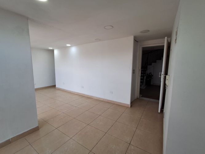 Oficina en arriendo en Laureles, Medellín, 40 m² · foto 9 de 13