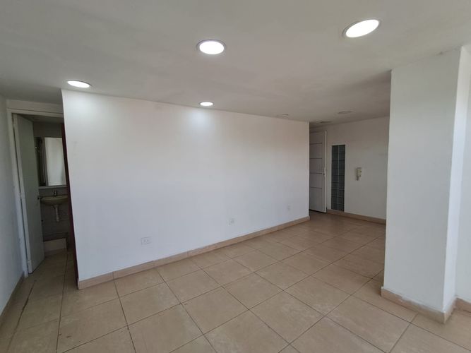 Oficina en arriendo en Laureles, Medellín, 40 m² · foto 10 de 13