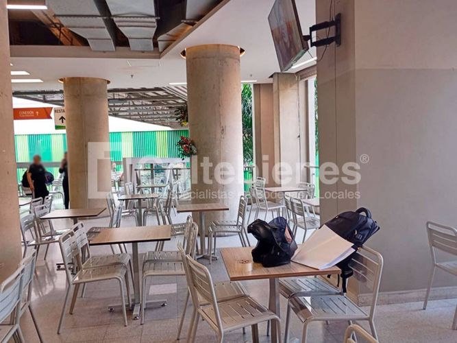 Local en venta en La Candelaria, Medellín, 20 m² · foto 6 de 8