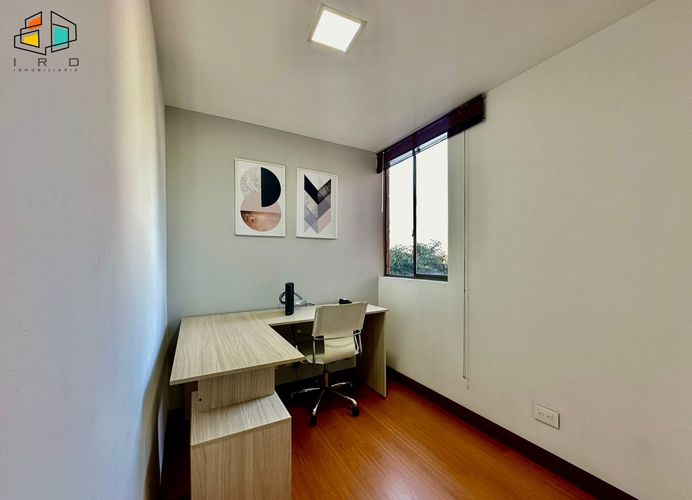 Apartamento de 4 alcobas en venta en Transversal Inferior, Medellín, 92 m² · foto 19 de 24