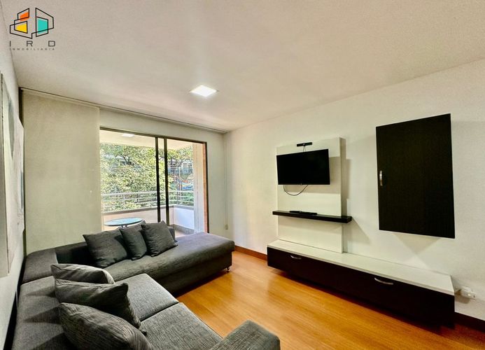 Apartamento de 4 alcobas en venta en Transversal Inferior, Medellín, 92 m² · foto 2 de 24