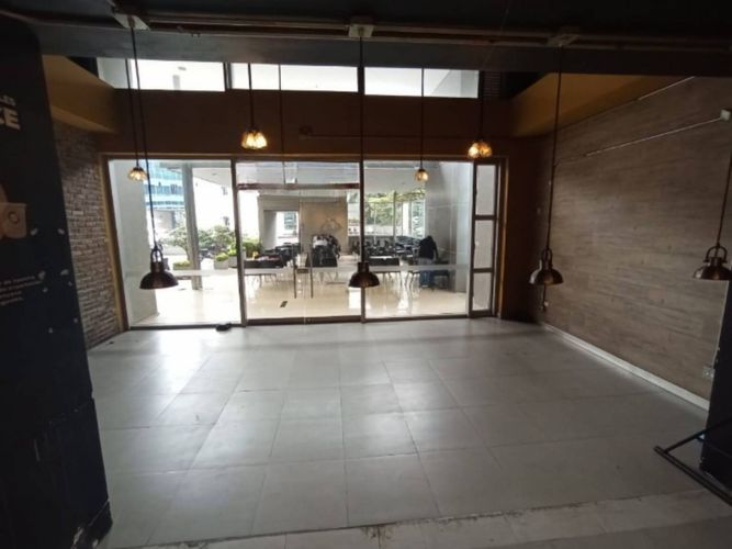Local en arriendo en Milla De Oro, Medellín, 88 m² · foto 3 de 14