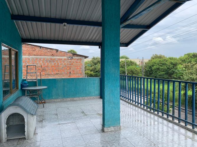 Edificio en venta en La Base, Cali, 378 m² · foto 8 de 17