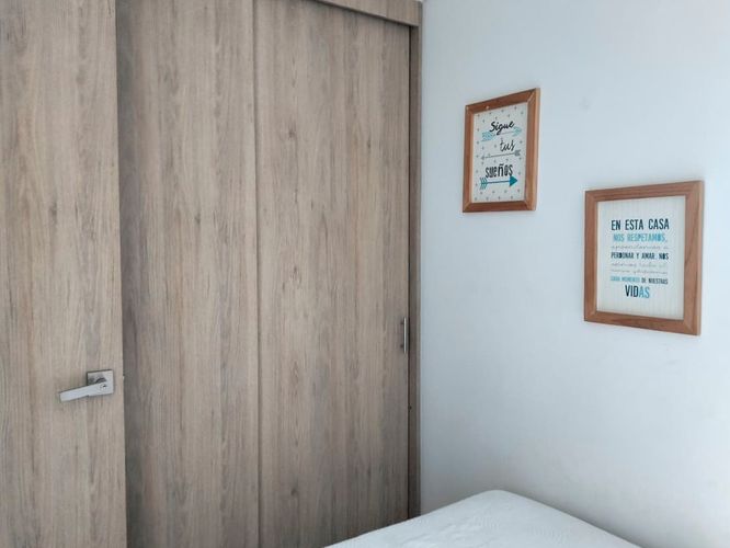 Apartamento de 3 alcobas en arriendo en El Poblado, Medellín, 78 m² · foto 12 de 16