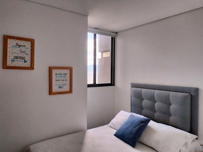 Apartamento de 3 alcobas en arriendo en El Poblado, Medellín, 78 m² · foto 11 de 16