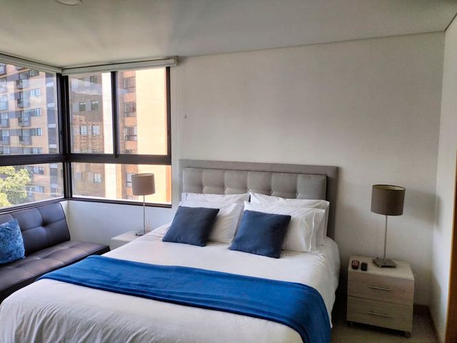 Apartamento de 3 alcobas en arriendo en El Poblado, Medellín, 78 m² · foto 10 de 16