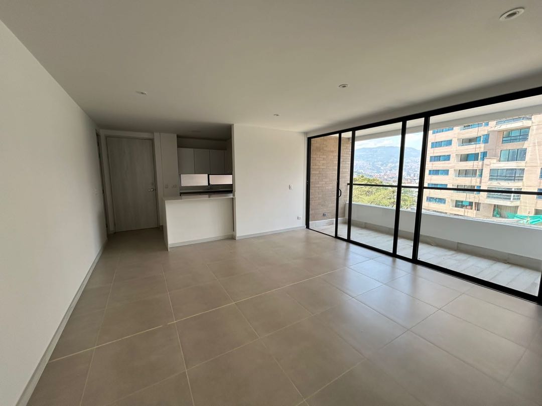 Apartamento en venta en Castropol, Medellín · foto 16 de 24
