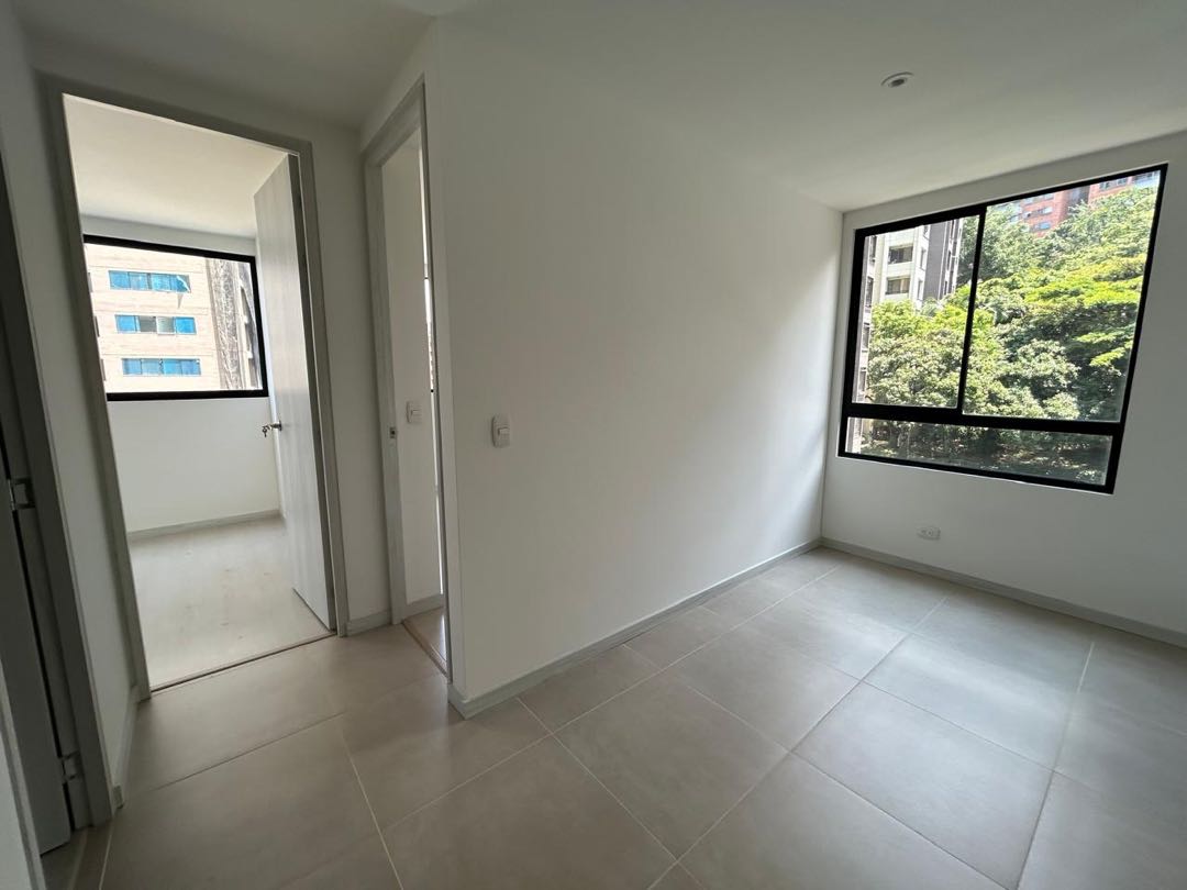 Apartamento en venta en Castropol, Medellín · foto 18 de 24