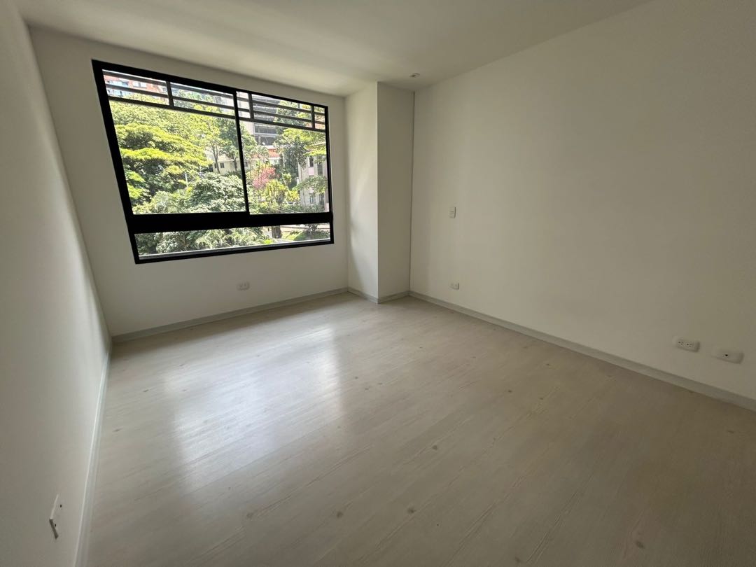 Apartamento en venta en Castropol, Medellín · foto 19 de 24