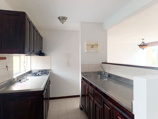 Apartamento en venta en El Poblado, Medellín · foto 6 de 16