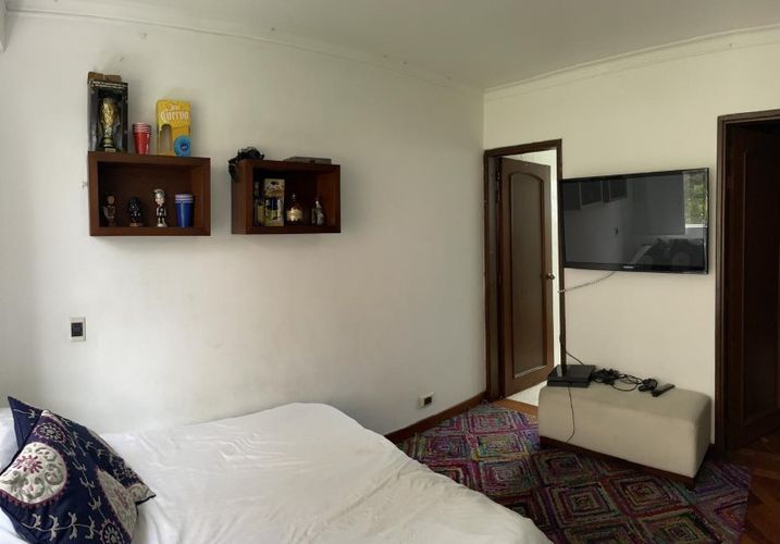 Apartamento de 4 alcobas en arriendo en El Poblado, Medellín, 320 m² · foto 9 de 12