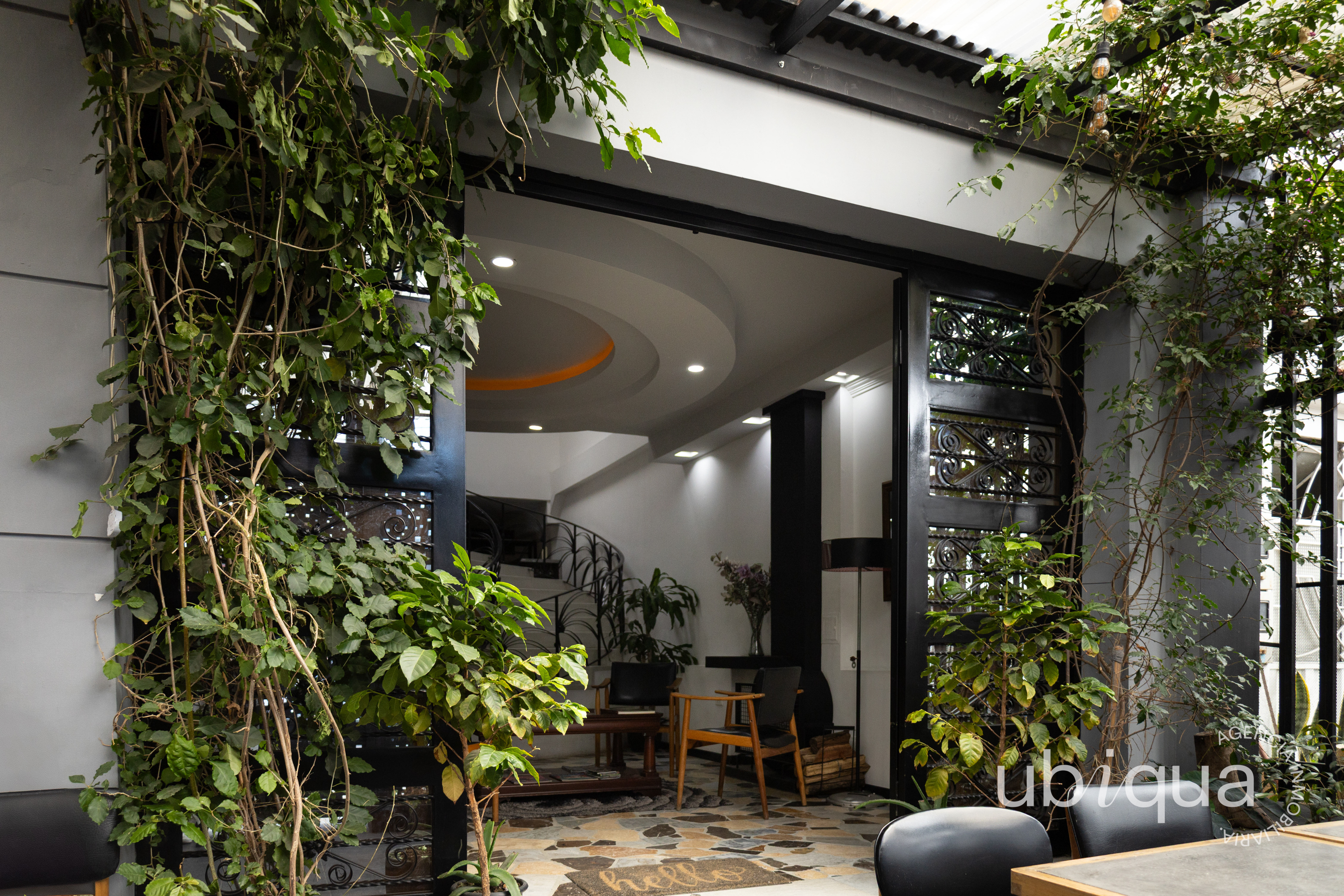 Casa en venta en El Recuerdo, Bogotá · foto 2 de 24