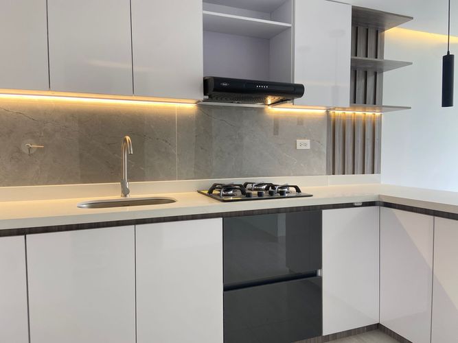 Apartamento de 3 alcobas en venta en Tres Esquinas, Sabaneta, 56 m² · foto 5 de 18