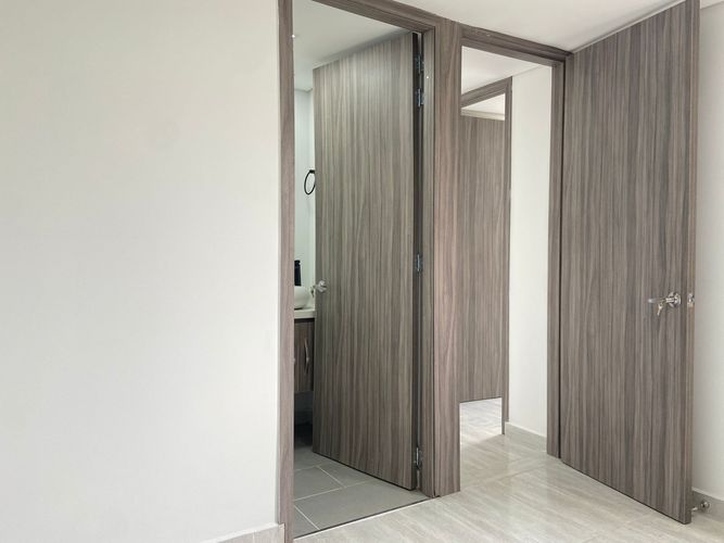 Apartamento de 3 alcobas en venta en Tres Esquinas, Sabaneta, 56 m² · foto 12 de 18