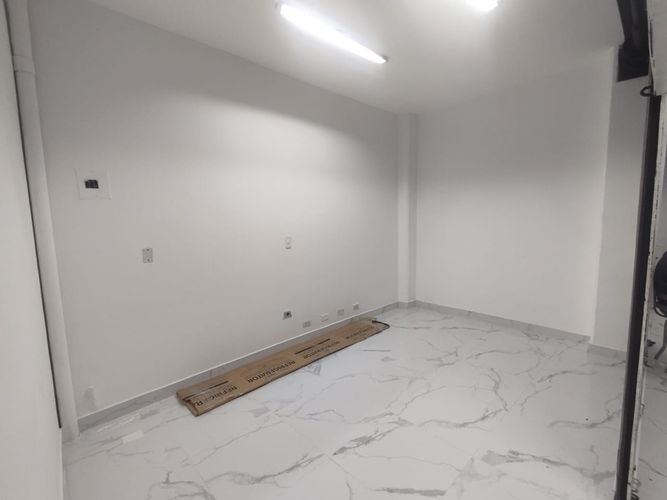 Local en arriendo en San Benito, Medellín, 15 m² · foto 9 de 10